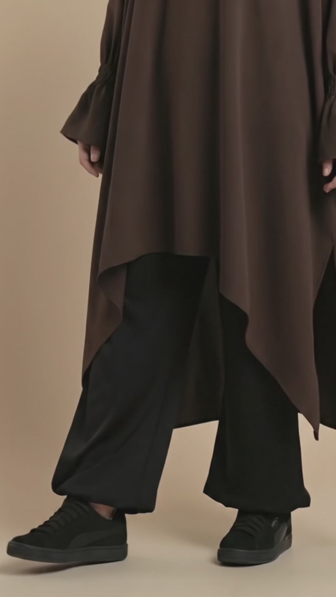 طقم لياقة بدنية فاخر محتشم - ملابس رياضية نسائية إسلامية